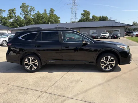 More photos of 2020 Subaru Outback Limited at Houdek Auto Center, IA