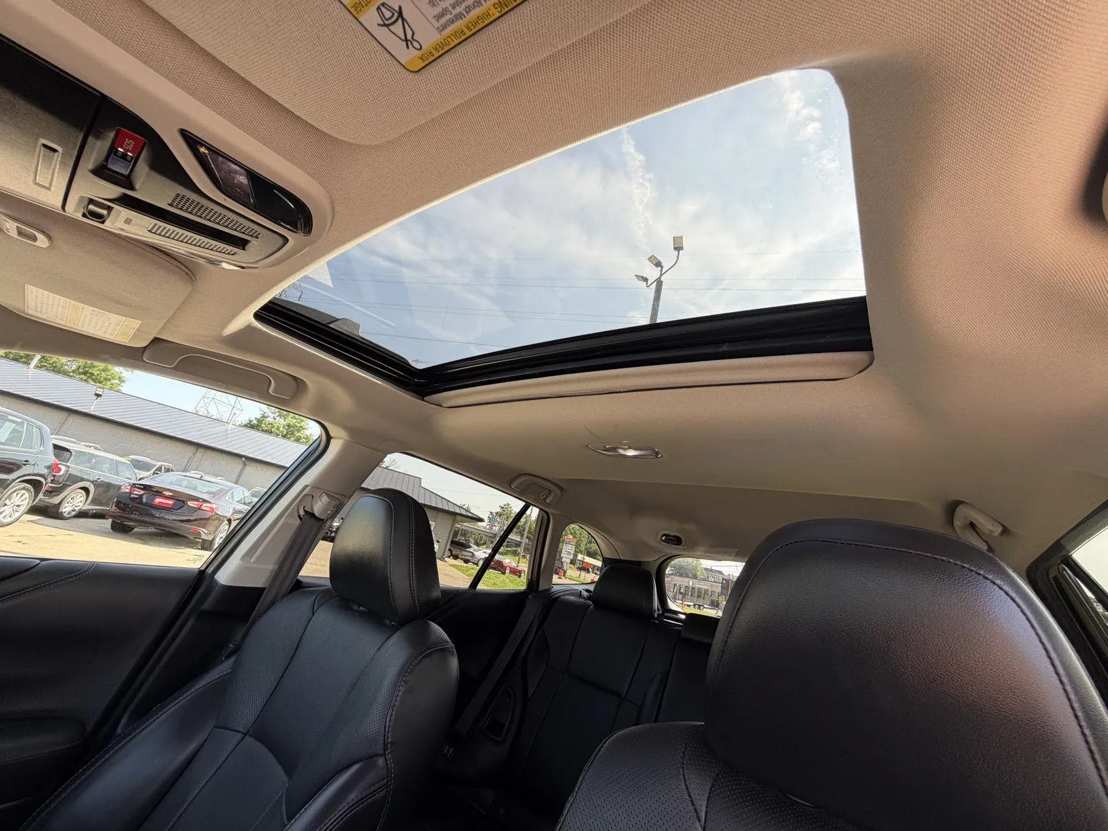 Subaru Outback photo 20