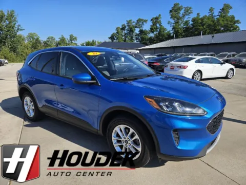 Blue 2020 Ford Escape SE for sale in Marion, IA