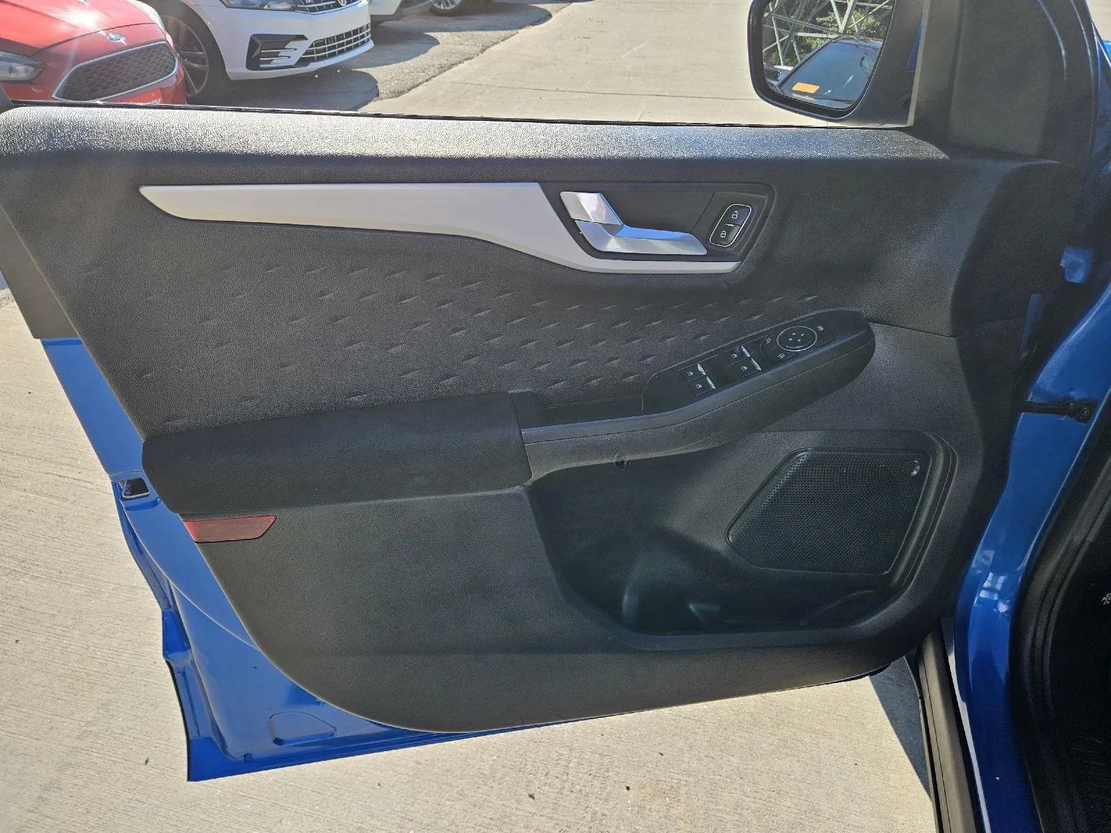 Ford Escape photo 10