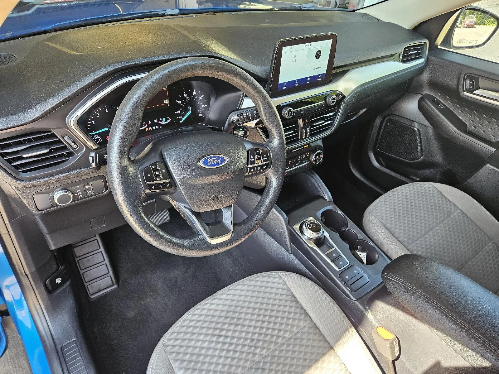 Ford Escape photo 11