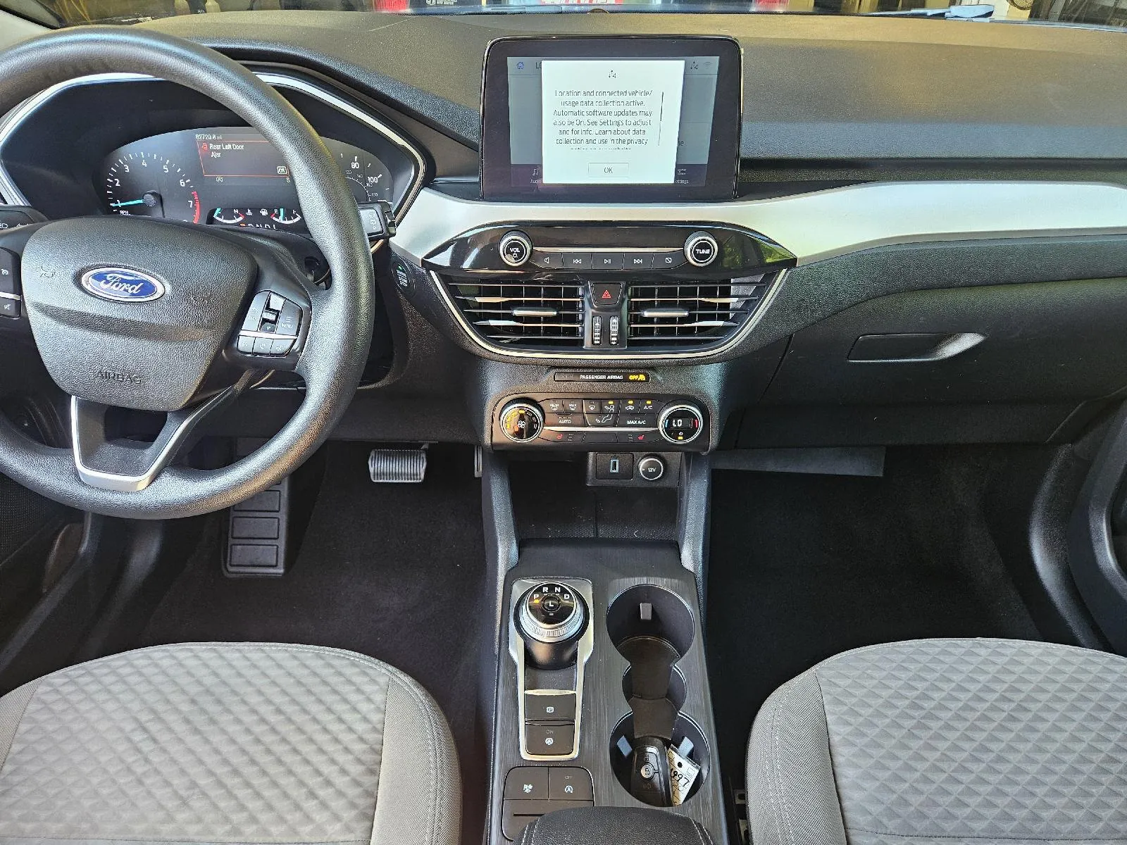 Ford Escape photo 13