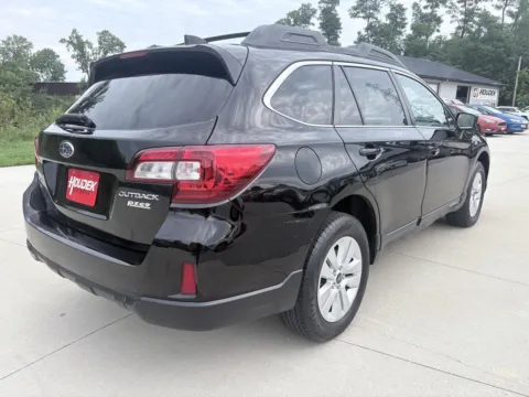 More photos of 2016 Subaru Outback 2.5i Premium at Houdek Auto Center, IA