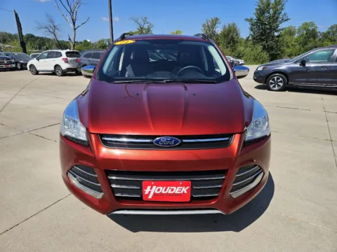 Photos of 2014 Ford Escape SE for sale in Marion, IA at Houdek Auto Center