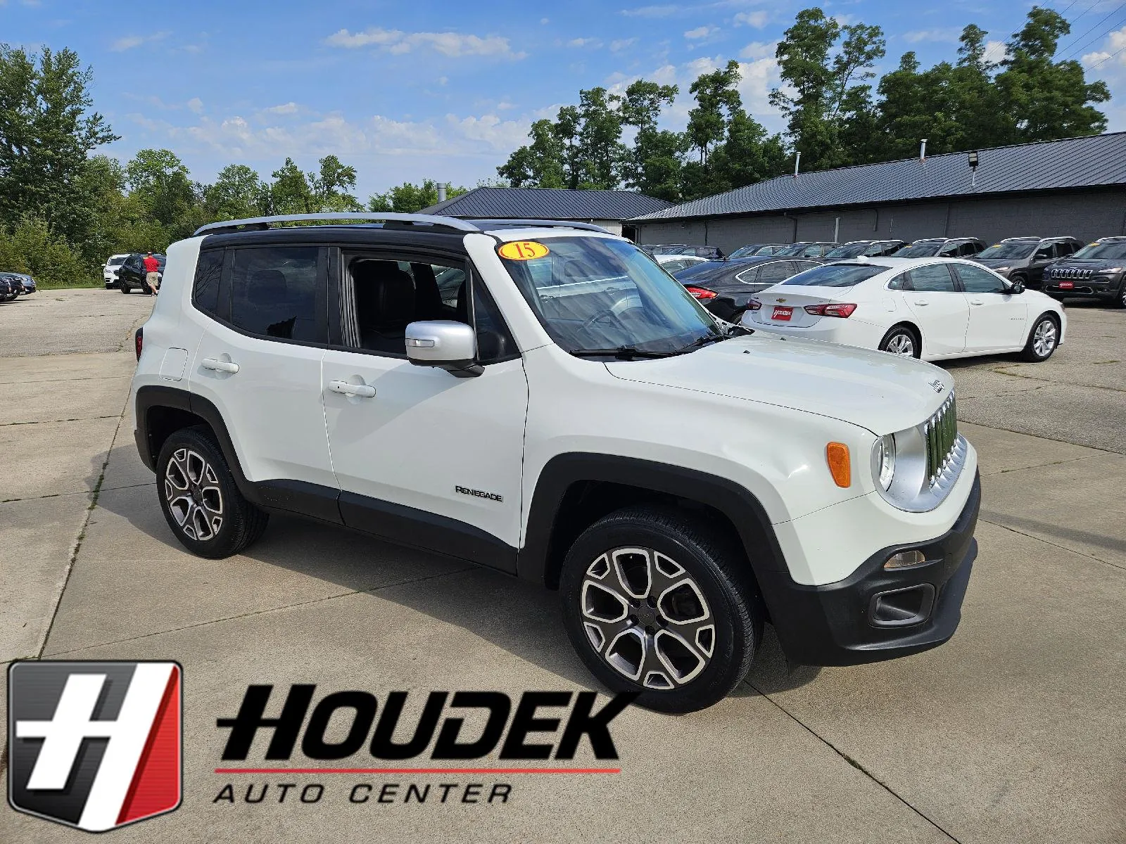 White 2015 Jeep Renegade Limited for sale in Marion, IA