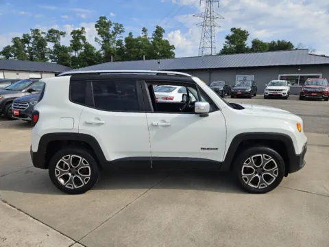 More photos of 2015 Jeep Renegade Limited at Houdek Auto Center, IA