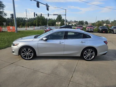 More photos of 2022 Chevrolet Malibu LT at Houdek Auto Center, IA
