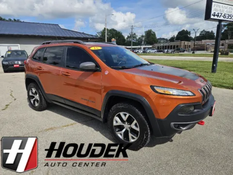 Unknown 2015 Jeep Cherokee Trailhawk for sale in Marion, IA