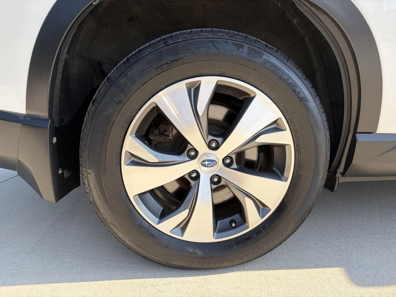 Subaru Ascent photo 9