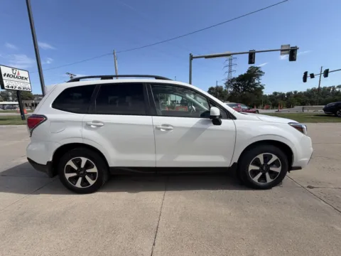 More photos of 2017 Subaru Forester Premium at Houdek Auto Center, IA