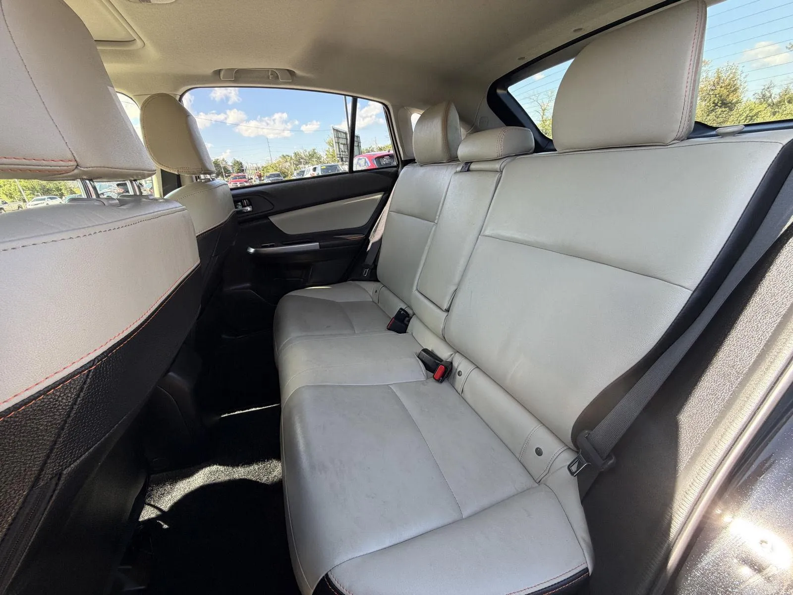 Subaru Crosstrek photo 16