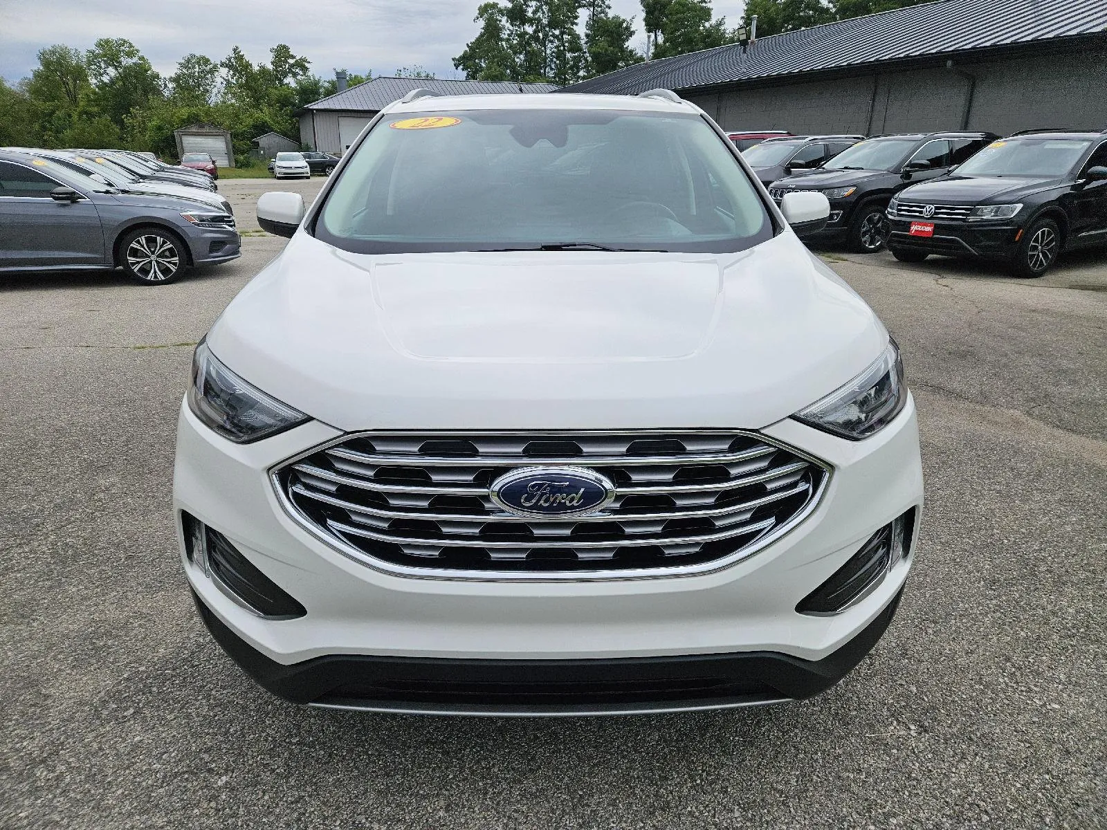 Ford Edge photo 2