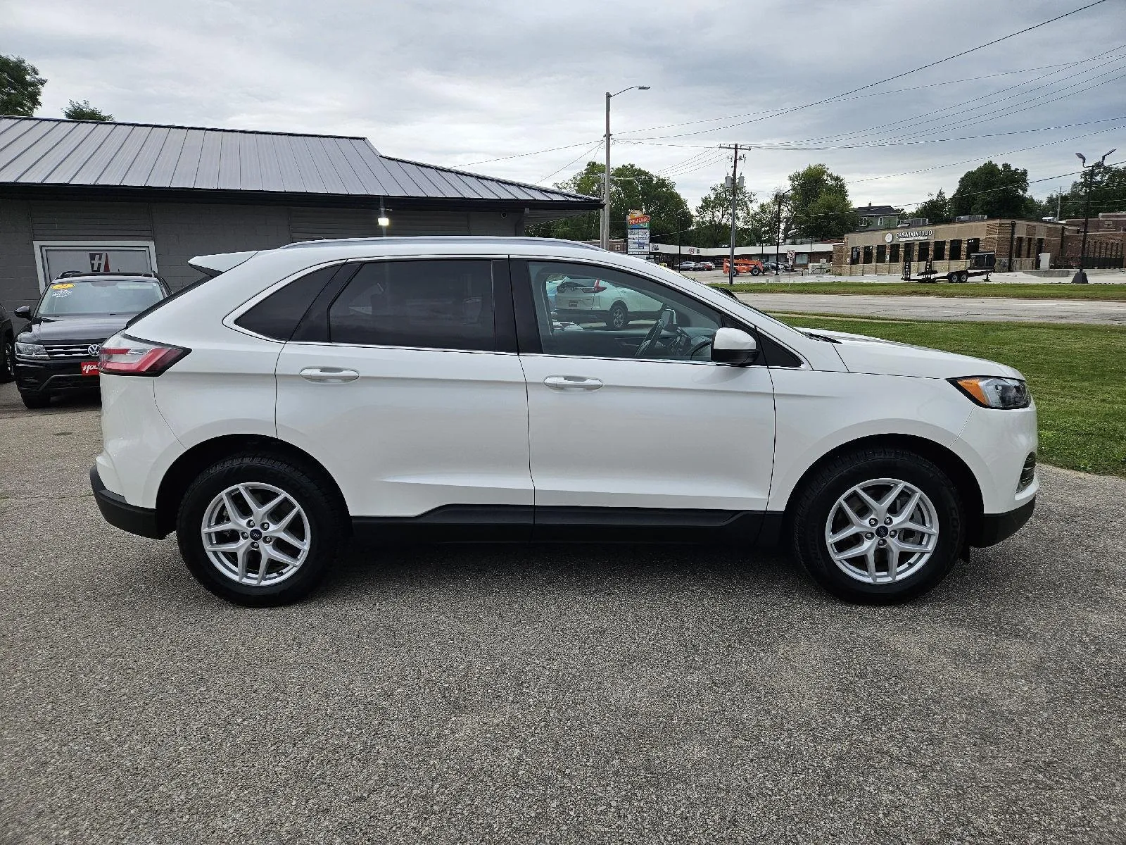 Ford Edge photo 4