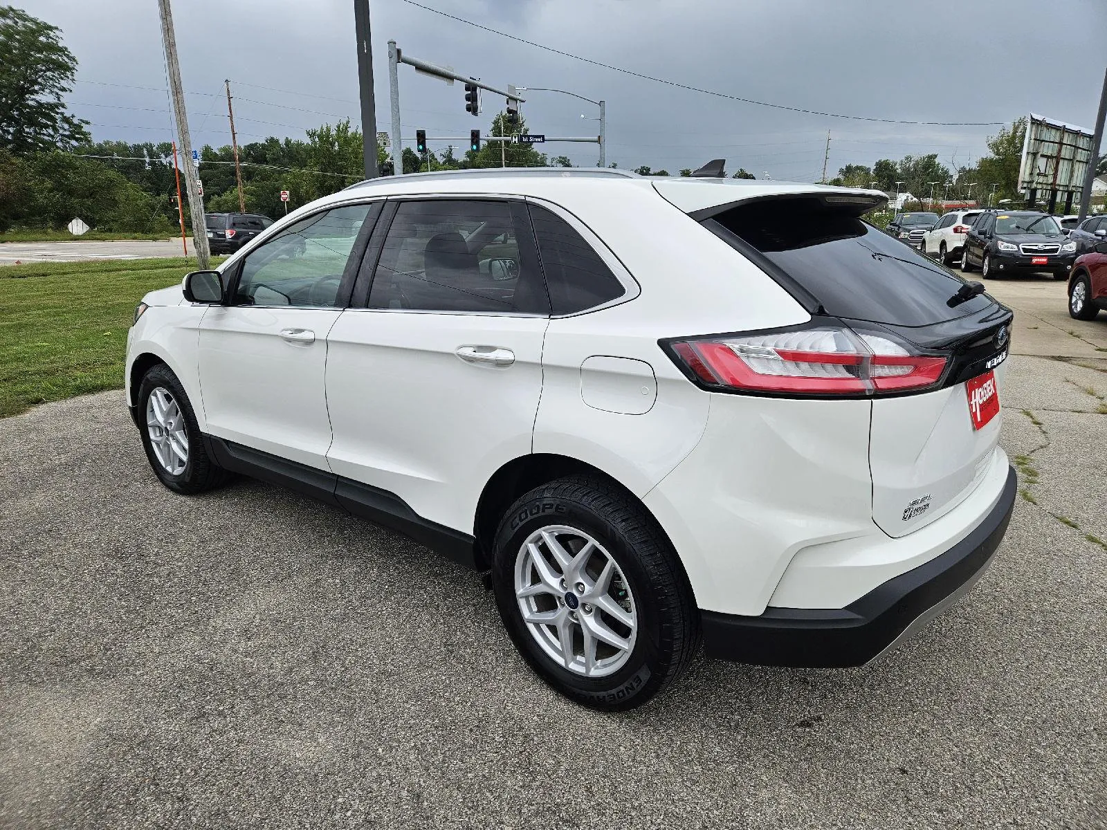 Ford Edge photo 8