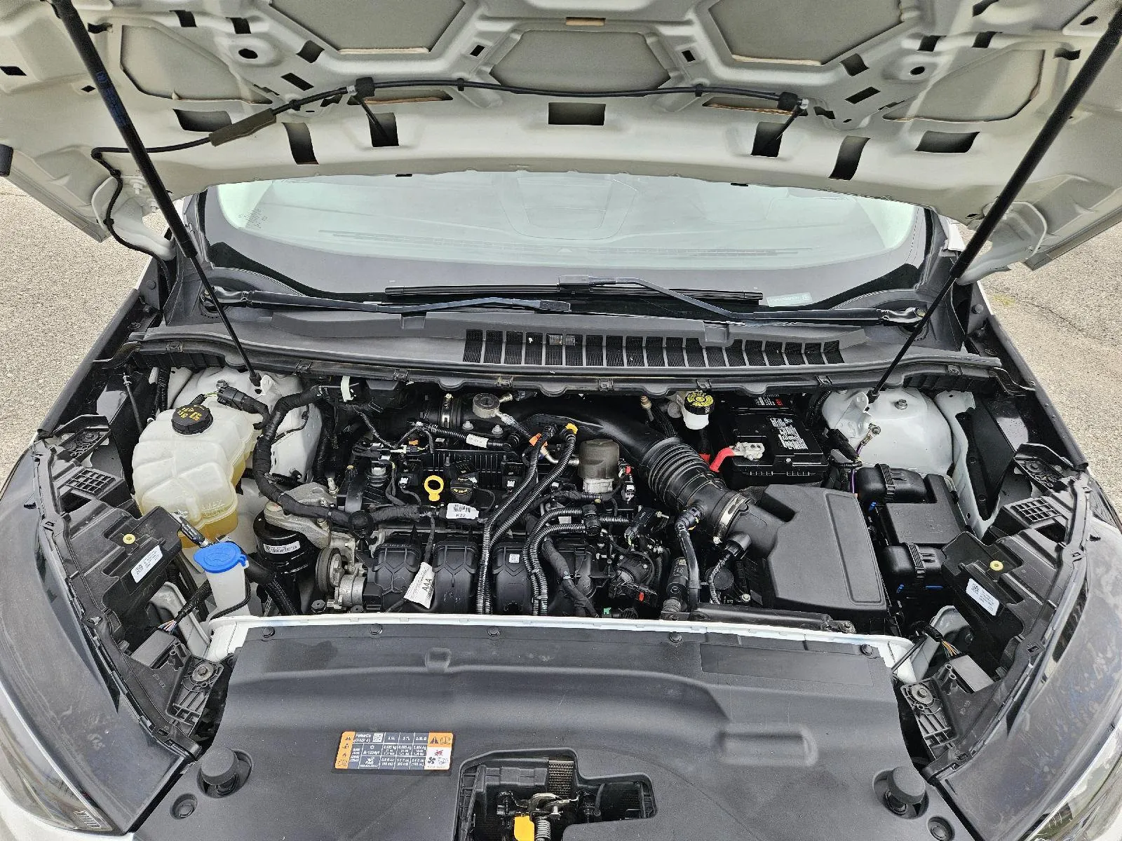 Ford Edge photo 10