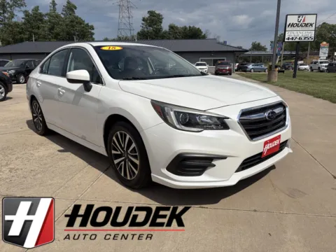 White 2018 Subaru Legacy Premium for sale in Marion, IA