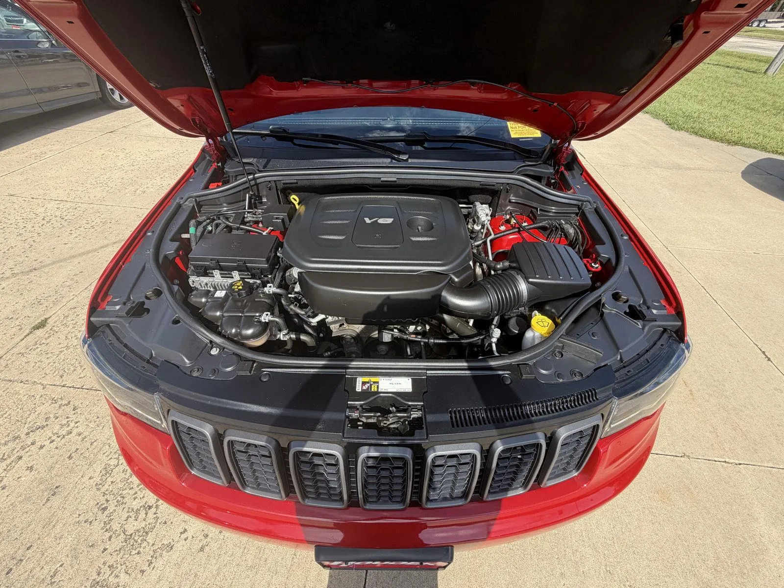 Jeep Grand Cherokee photo 25