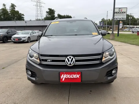 Photos of 2016 Volkswagen Tiguan R-Line for sale in Marion, IA at Houdek Auto Center