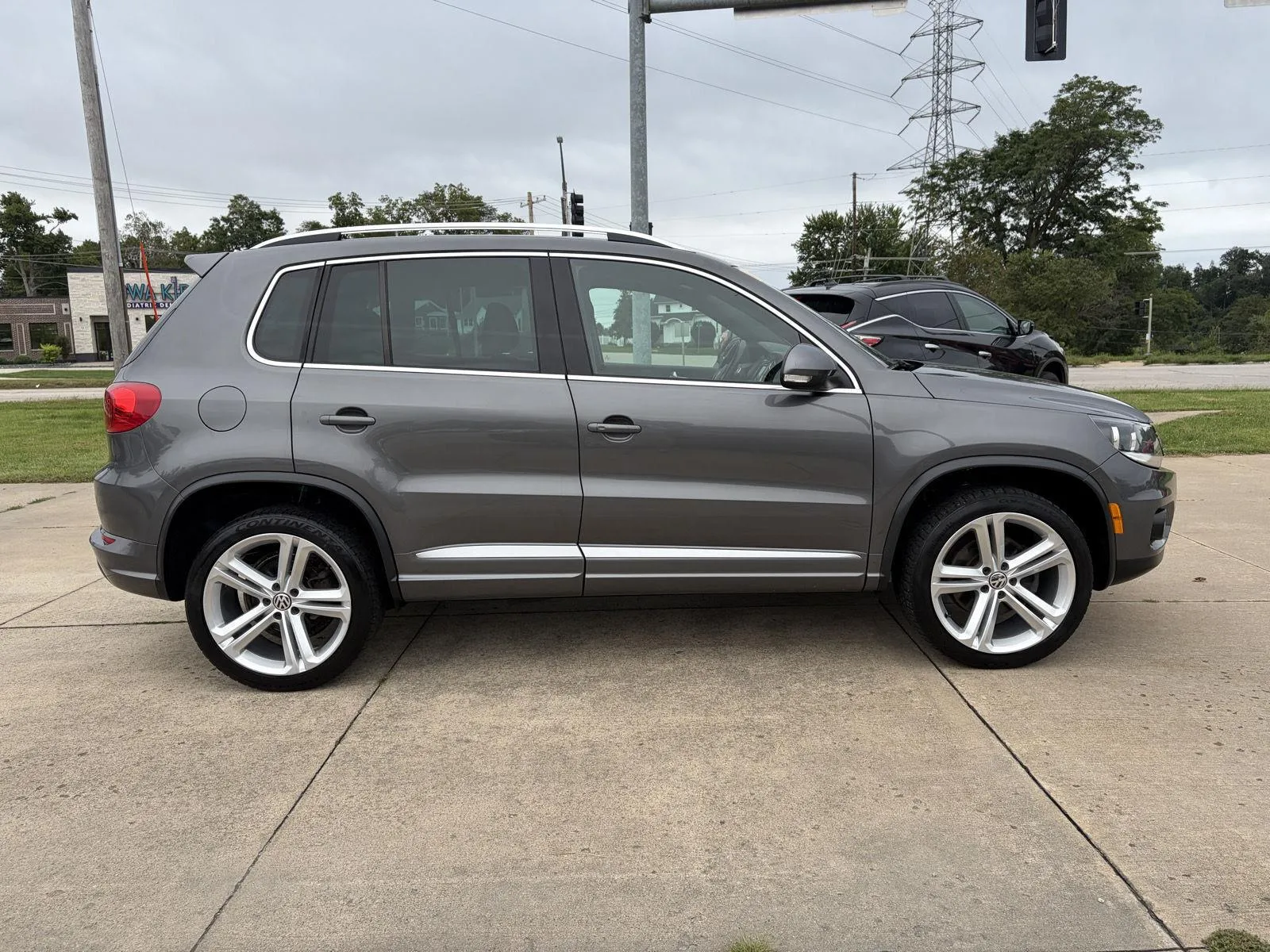 Volkswagen Tiguan photo 4