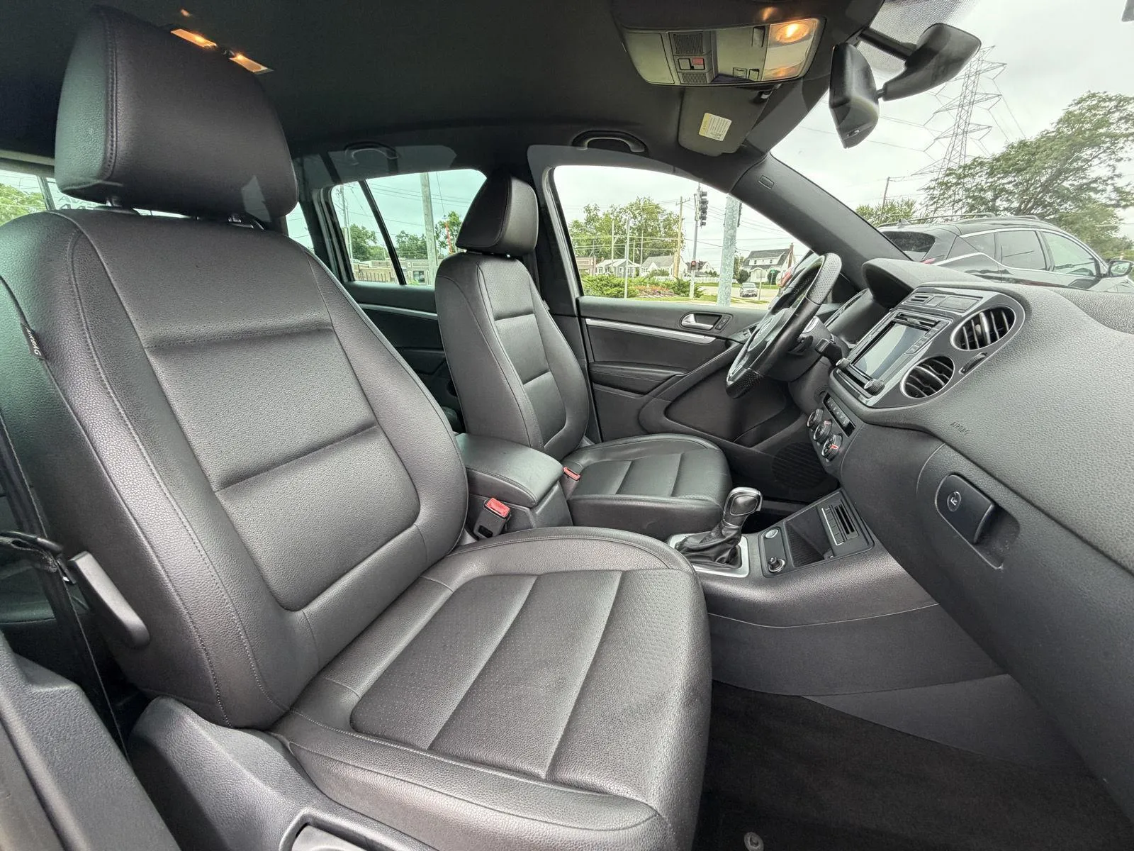 Volkswagen Tiguan photo 15
