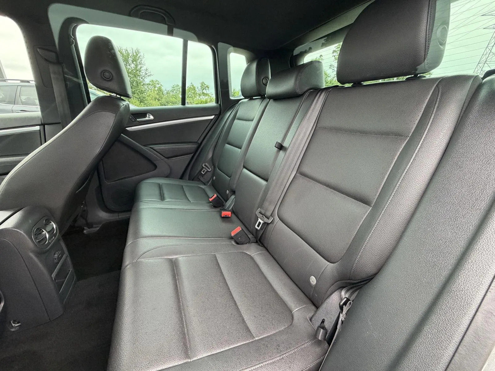 Volkswagen Tiguan photo 17