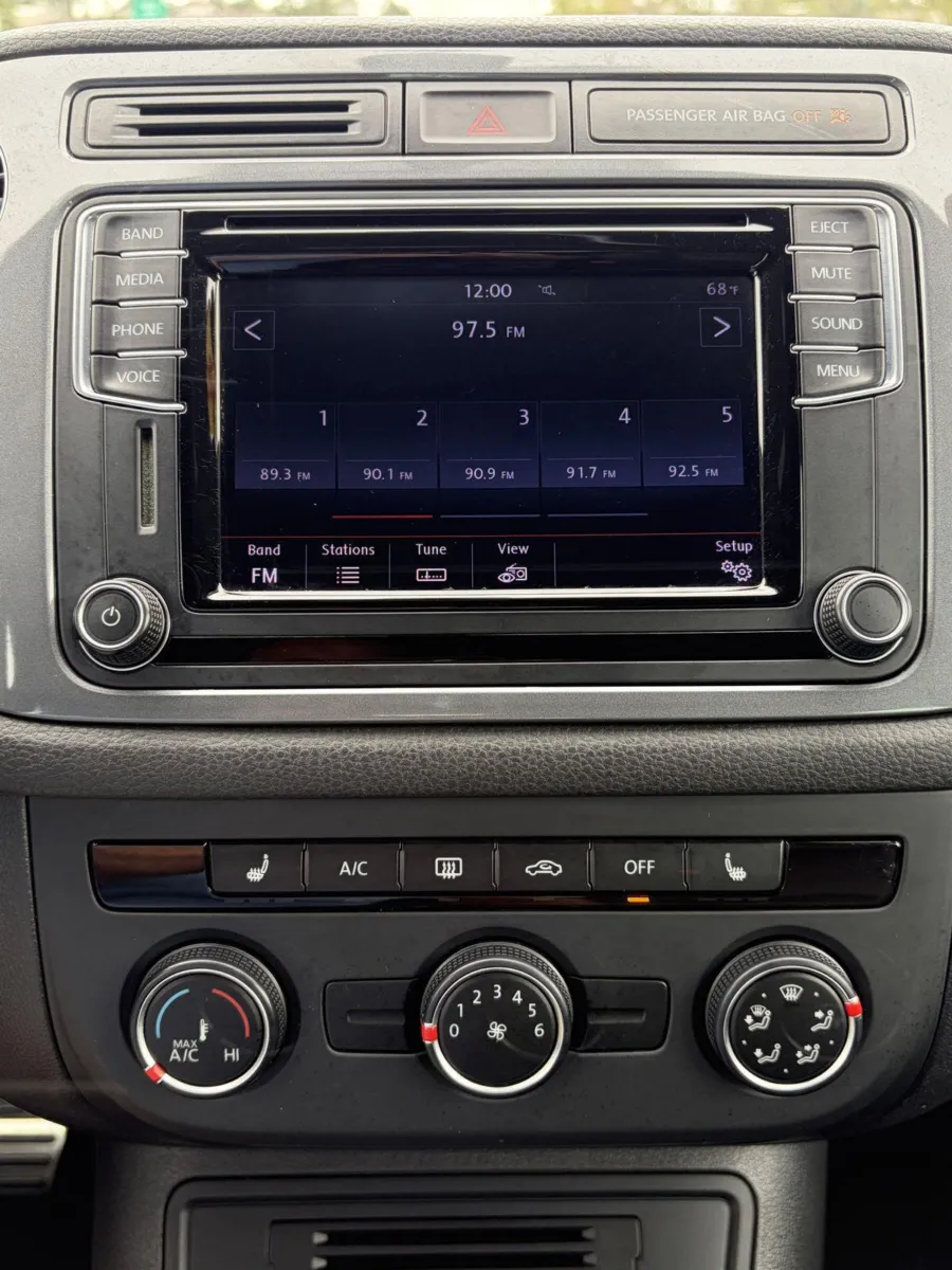 Volkswagen Tiguan photo 21