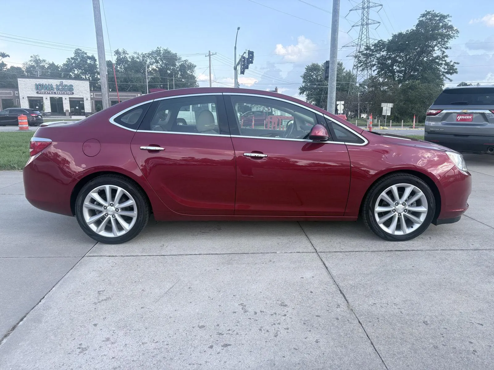 Buick Verano photo 7