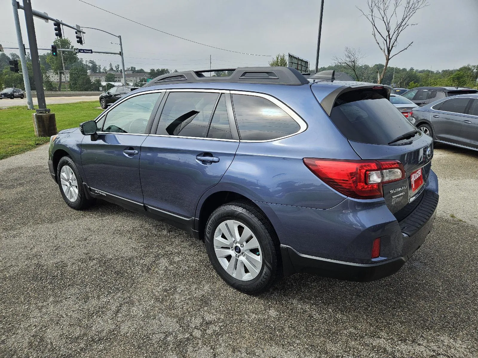 Subaru Outback photo 8