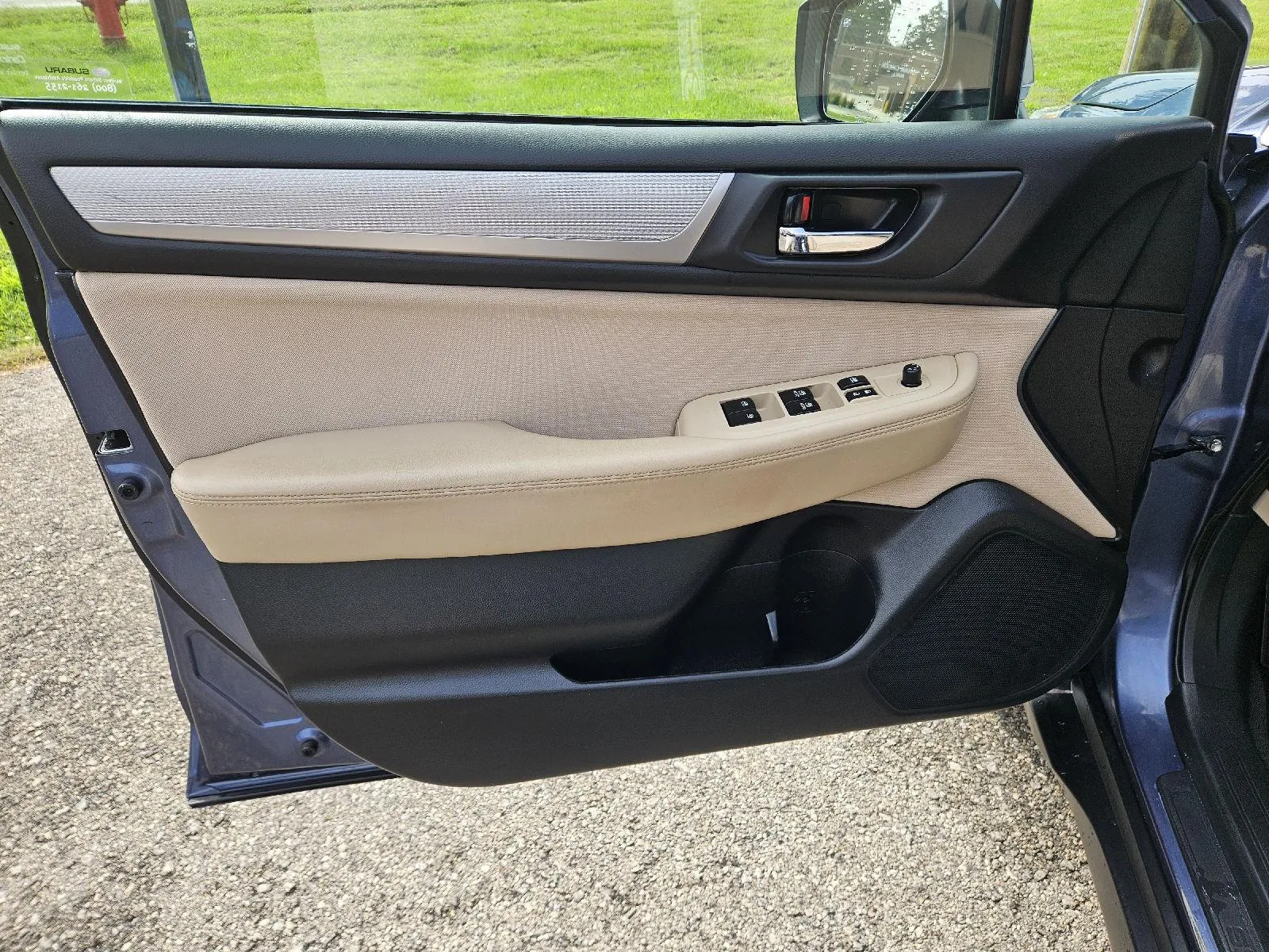 Subaru Outback photo 11