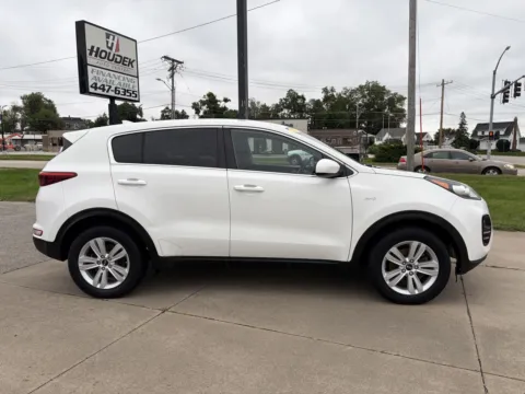 More photos of 2017 Kia Sportage LX at Houdek Auto Center, IA
