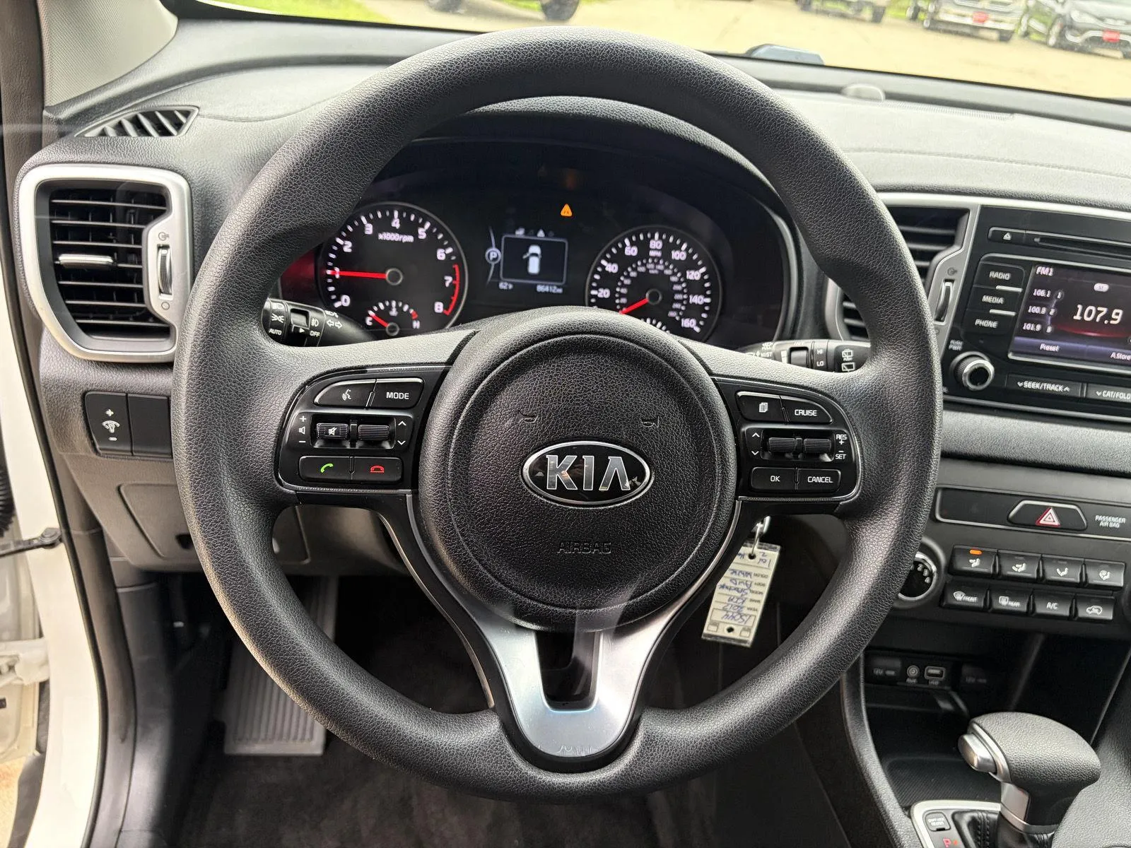 Kia Sportage photo 12