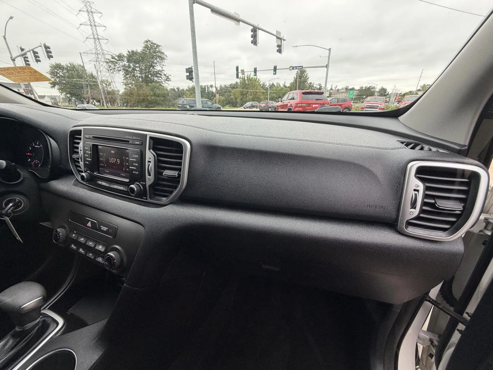 Kia Sportage photo 14