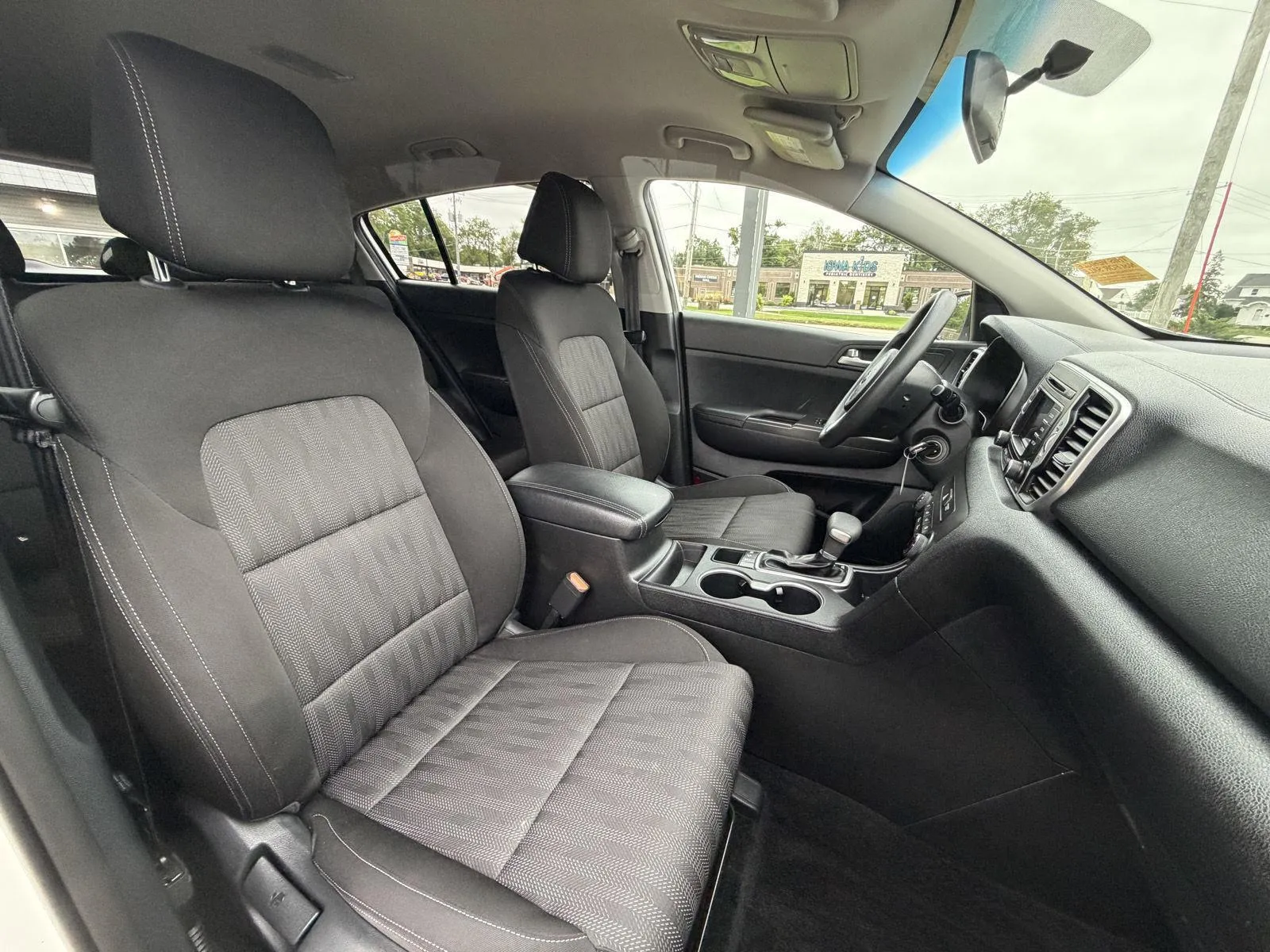 Kia Sportage photo 15
