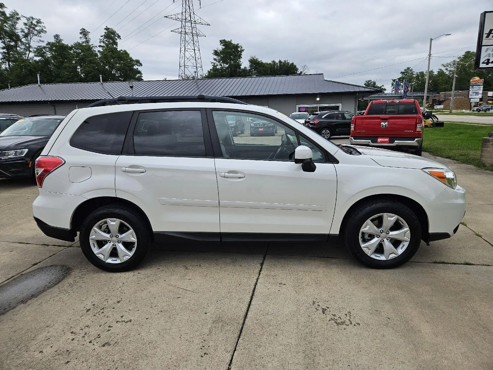 Subaru Forester photo 4