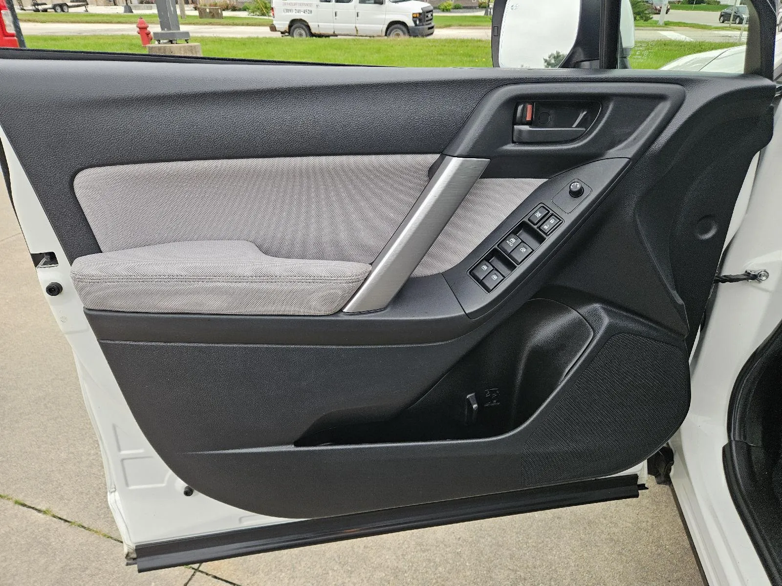 Subaru Forester photo 13