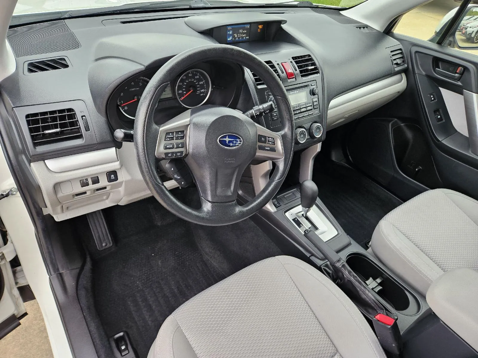Subaru Forester photo 14