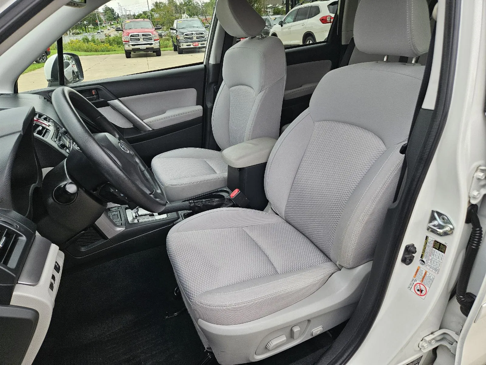 Subaru Forester photo 15
