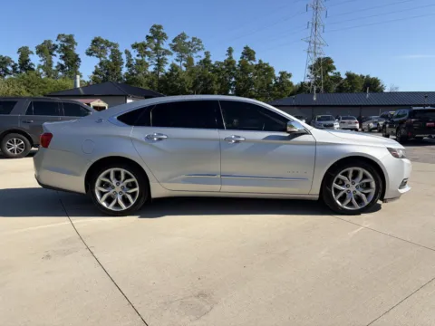 More photos of 2018 Chevrolet Impala Premier at Houdek Auto Center, IA