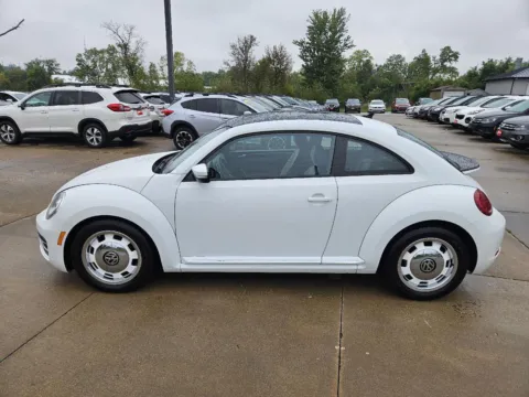 More photos of 2018 Volkswagen Beetle S at Houdek Auto Center, IA