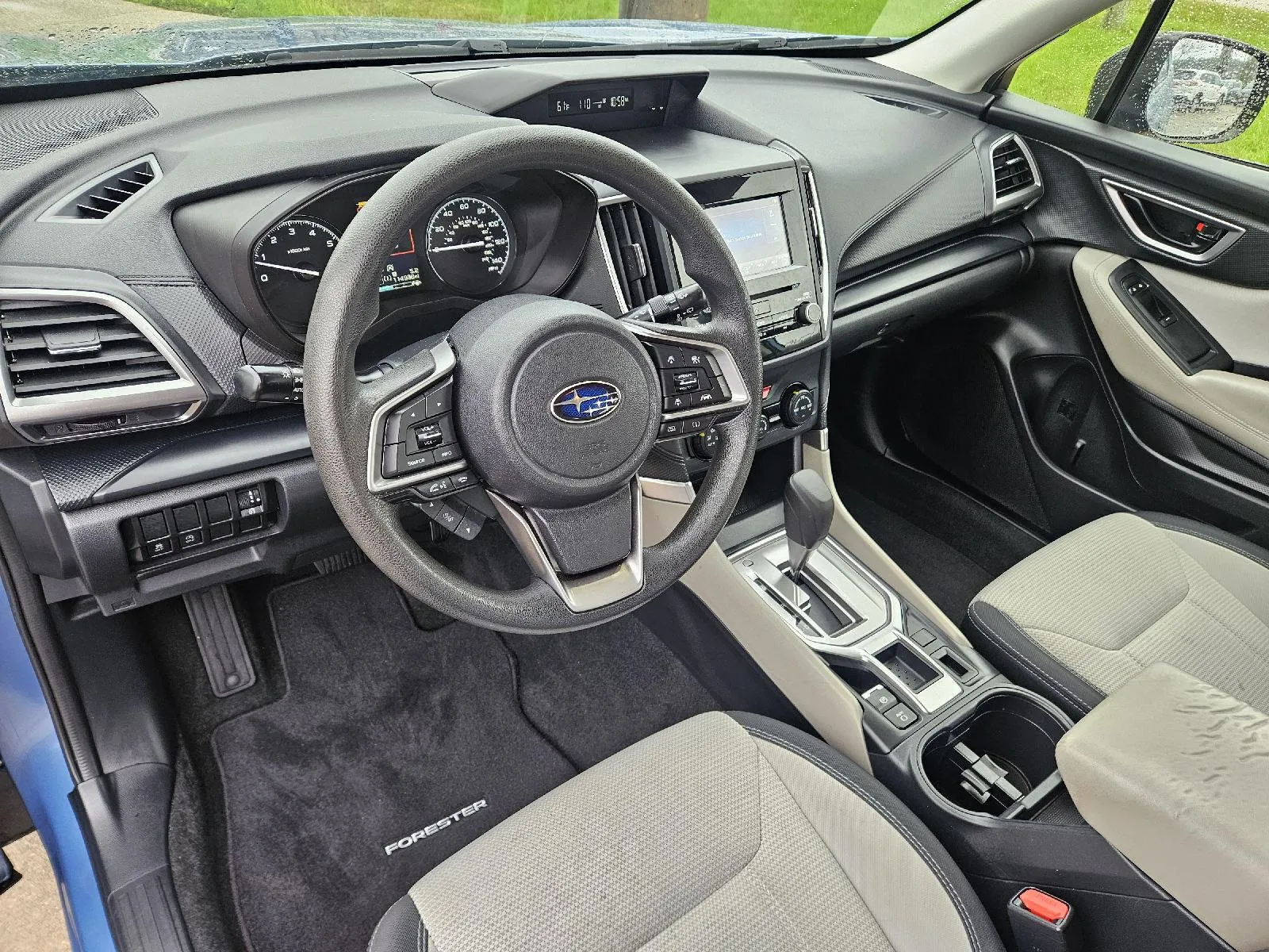 Subaru Forester photo 14