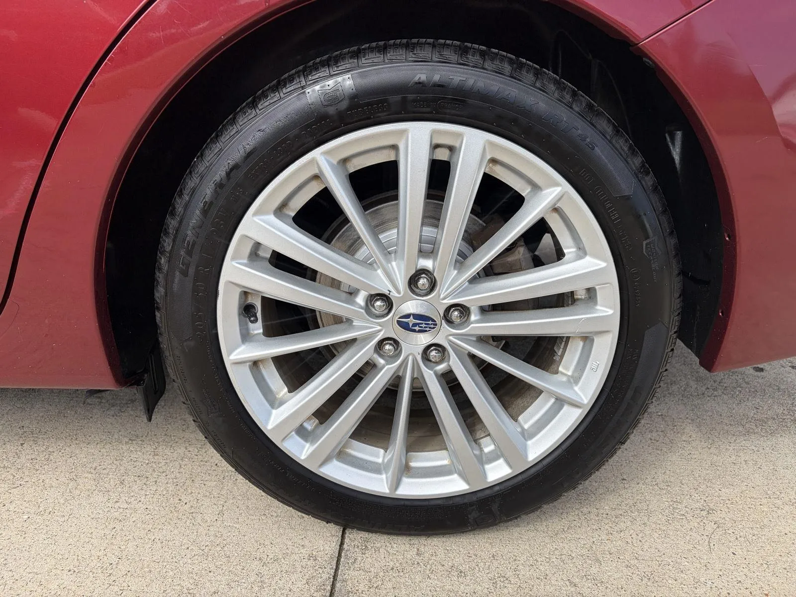 Subaru Impreza photo 9