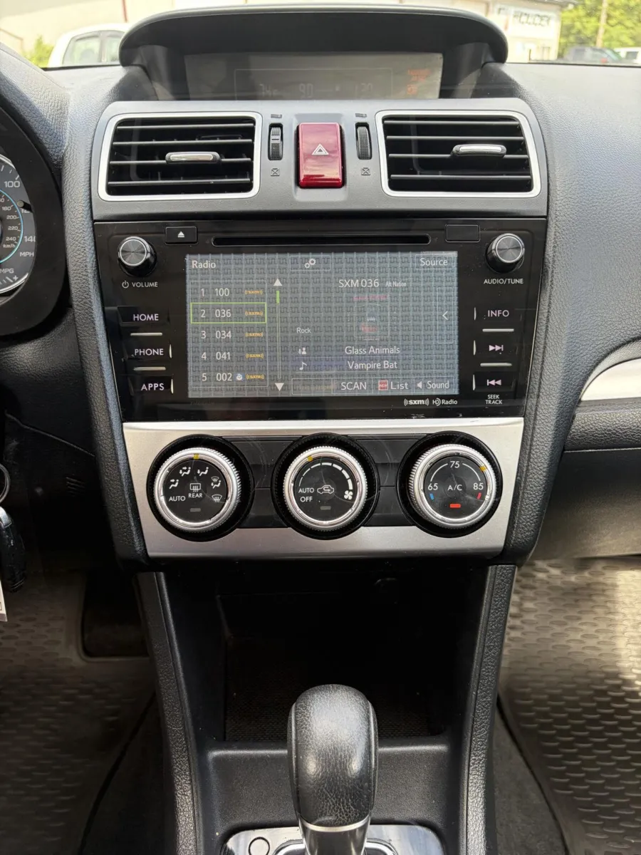 Subaru Impreza photo 22