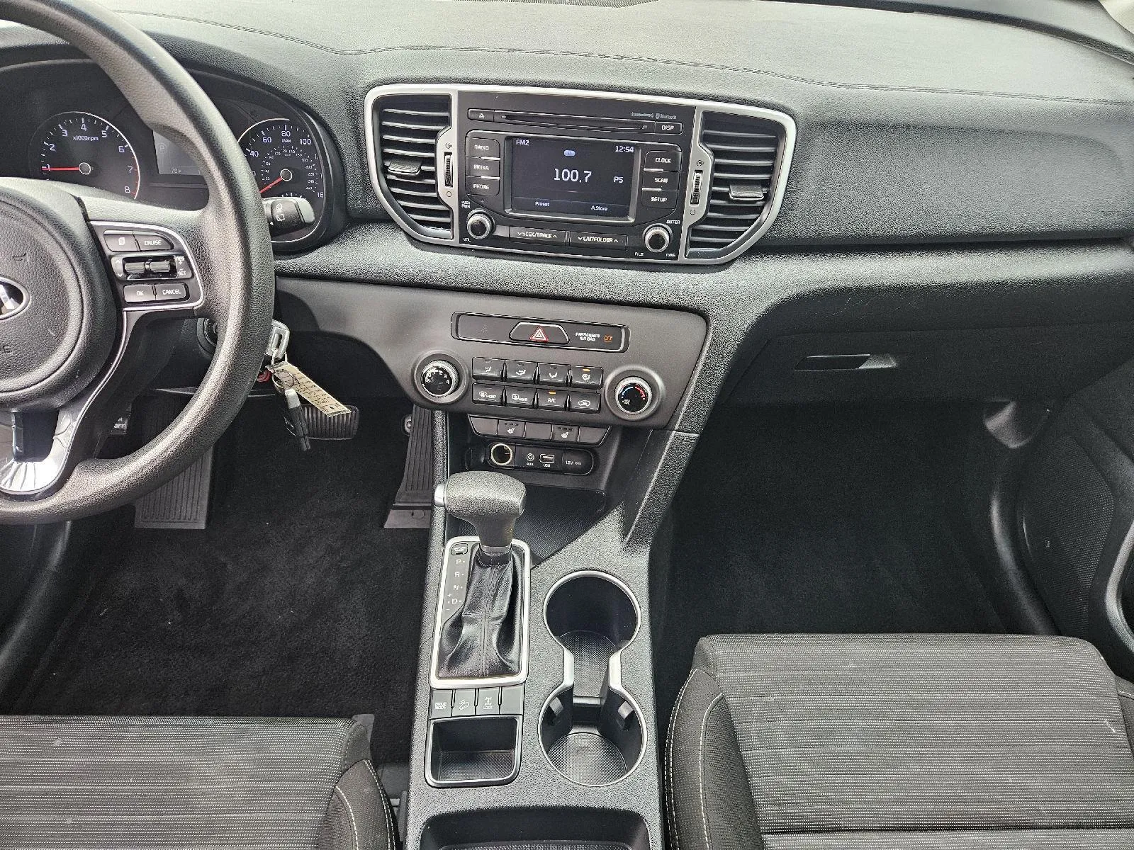 Kia Sportage photo 17