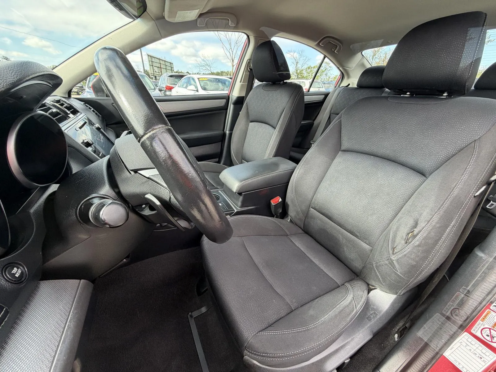 Subaru Legacy photo 13