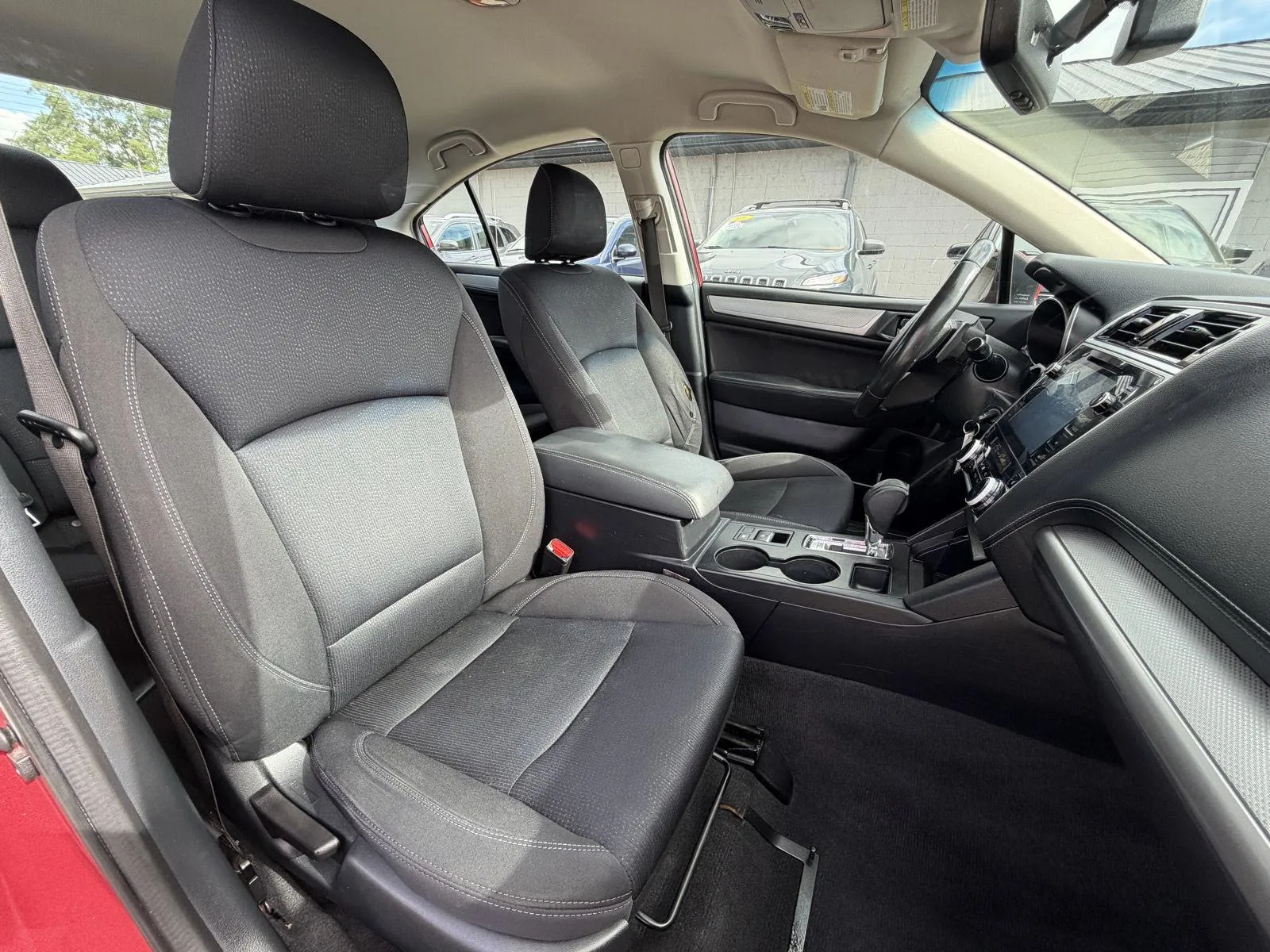 Subaru Legacy photo 15