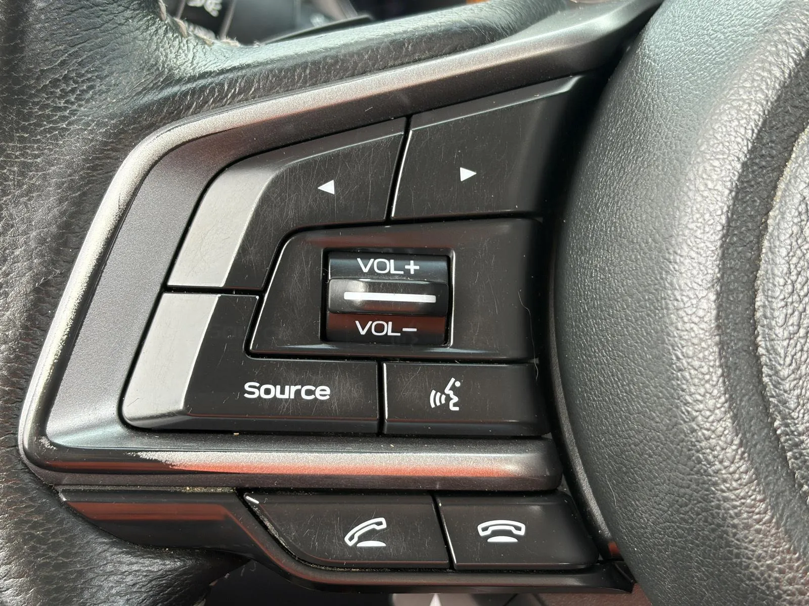 Subaru Legacy photo 23
