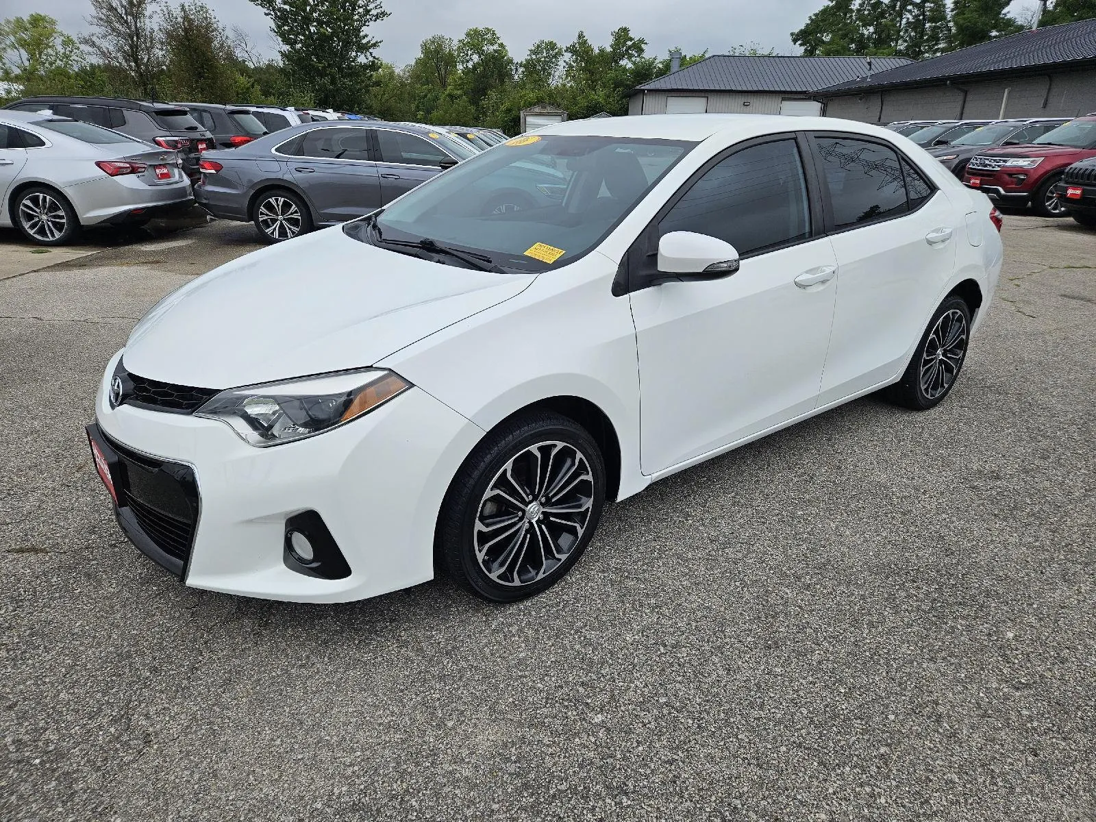Toyota Corolla photo 3