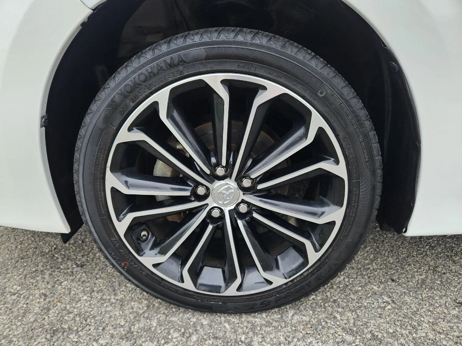 Toyota Corolla photo 9