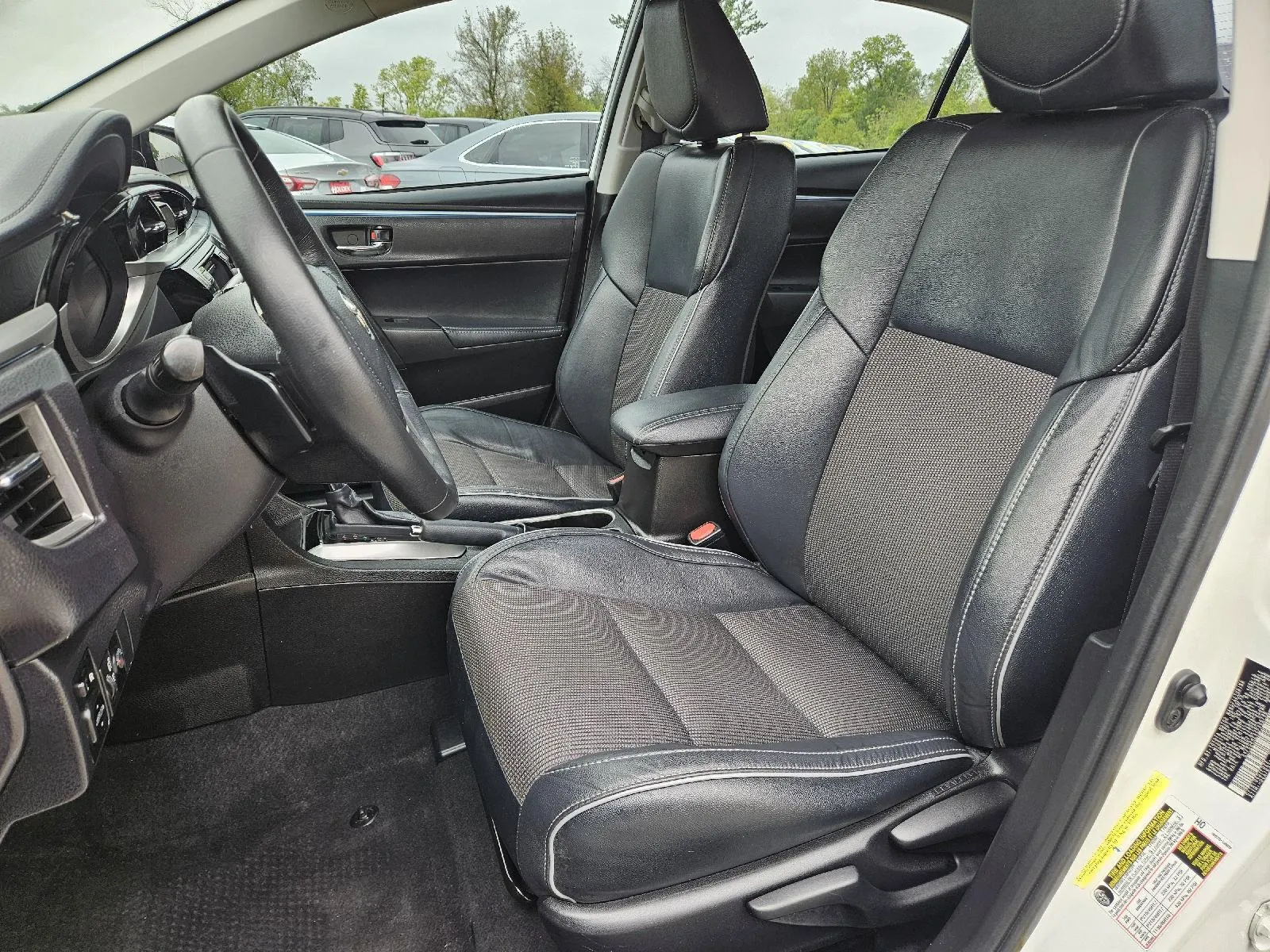 Toyota Corolla photo 13