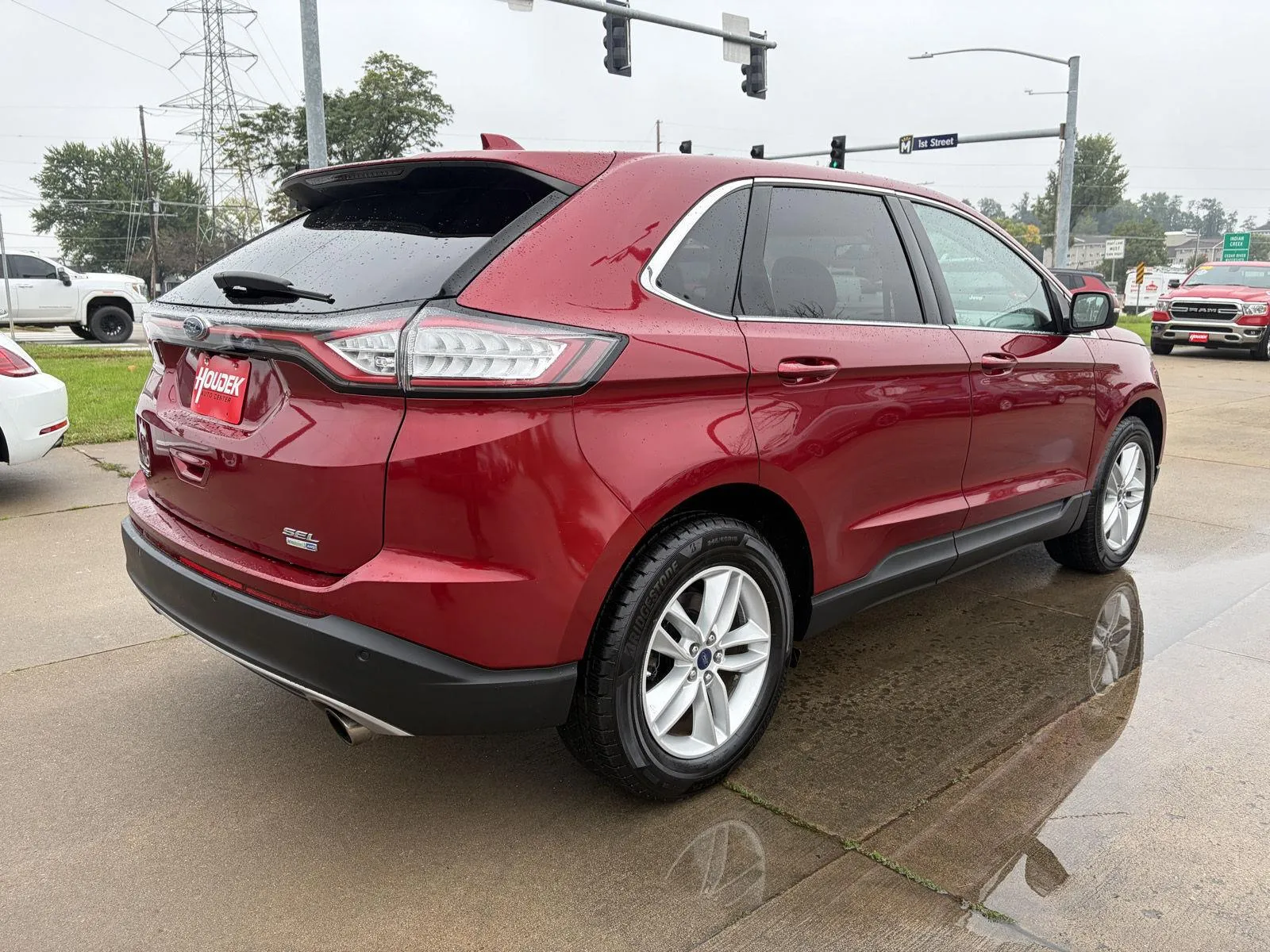 Ford Edge photo 8